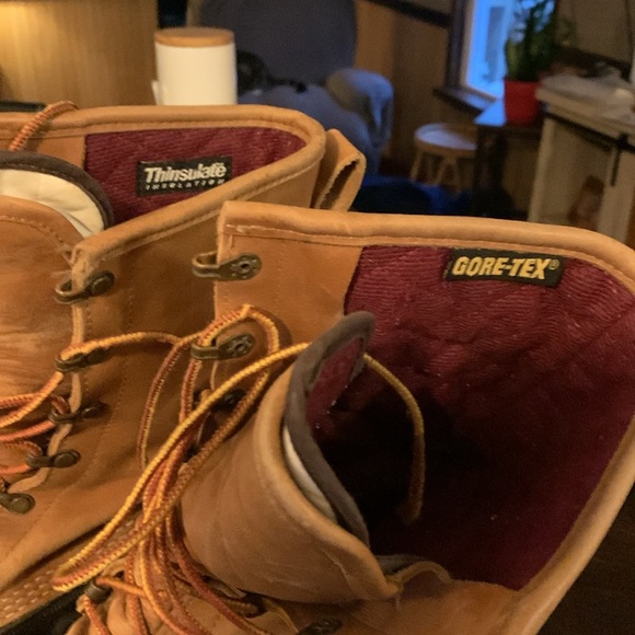 Mens LLBean Duck boots
Size 9 - Picture 2 of 4